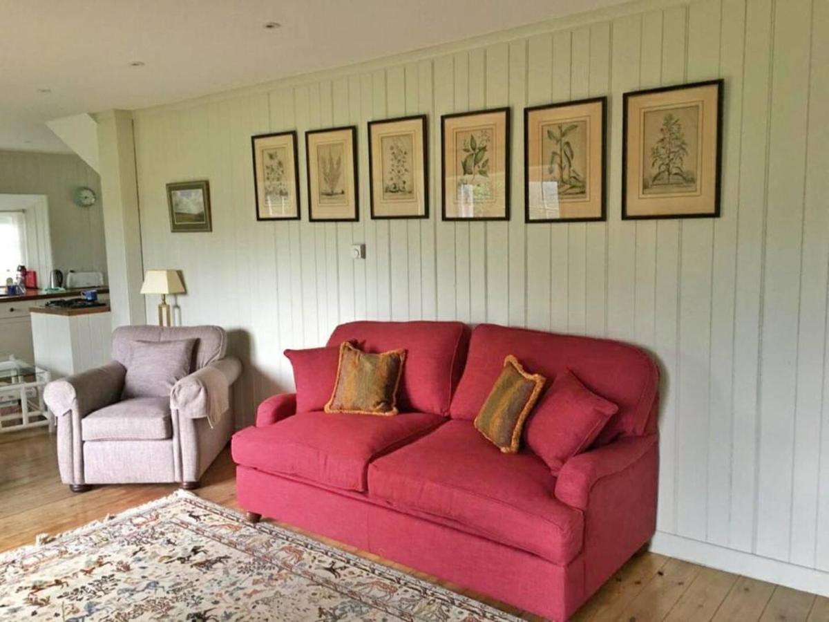 The Lodge: Adorable, Romantic Thatched Cottage Freshwater Luaran gambar