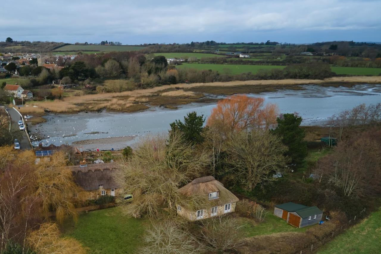 The Lodge: Adorable, Romantic Thatched Cottage Freshwater Luaran gambar
