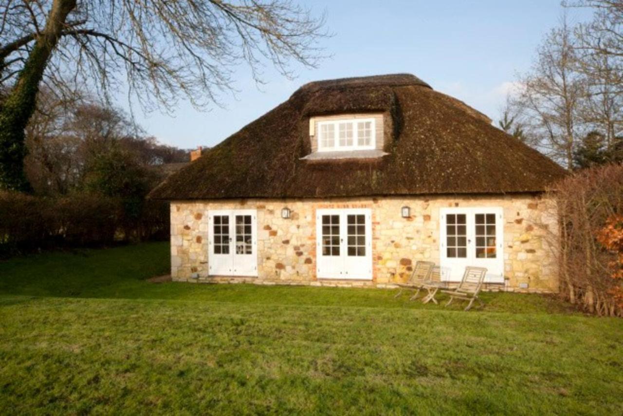 The Lodge: Adorable, Romantic Thatched Cottage Freshwater Luaran gambar